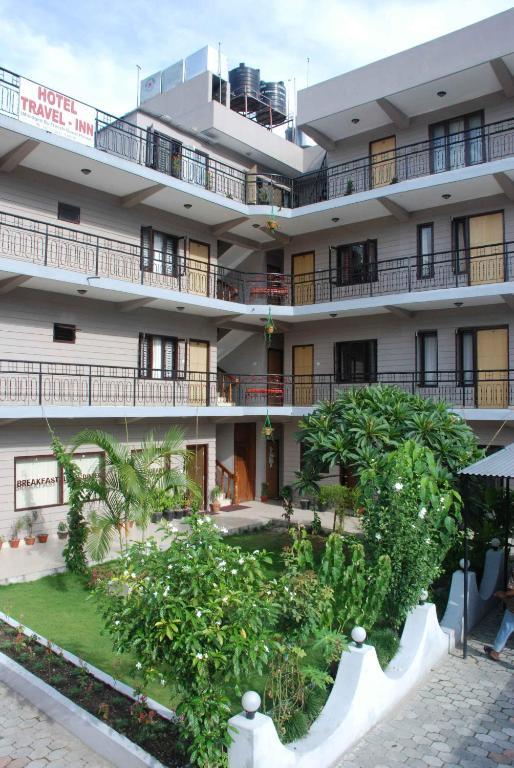 Hotel Travel Inn Покхара Экстерьер фото